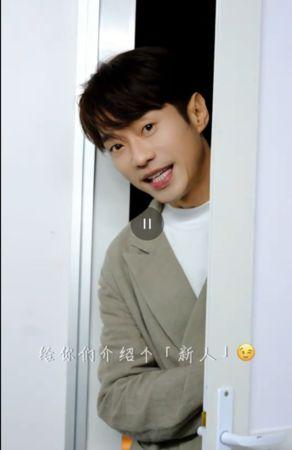 娱乐吃瓜爆料张栋梁微博,娱乐圈最新幕后故事大揭秘 第1张 娱乐吃瓜爆料张栋梁微博,娱乐圈最新幕后故事大揭秘 第1张